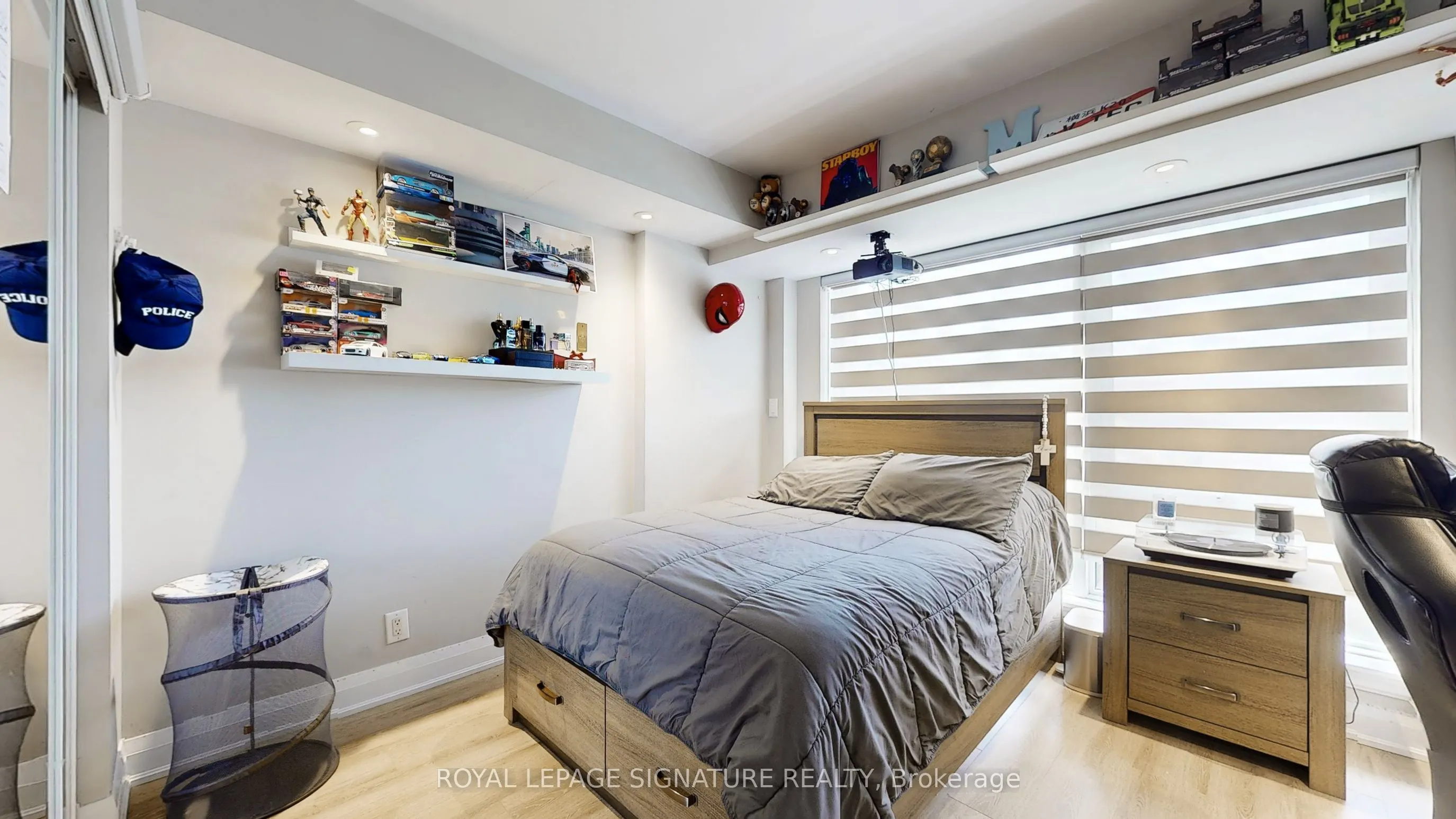 12 Woodstream Boulevard, #105