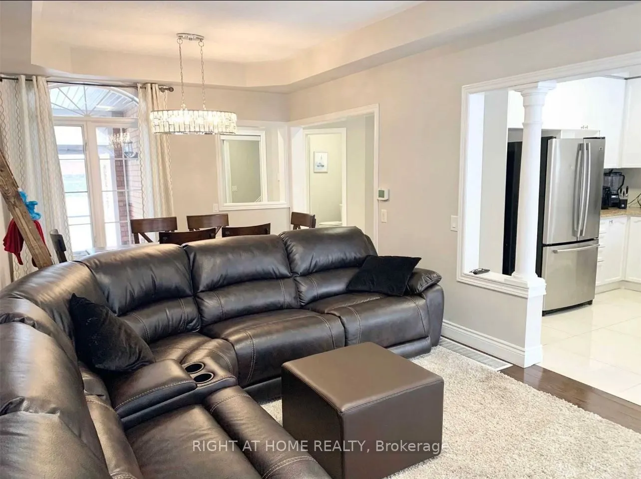 190 Sylwood Crescent