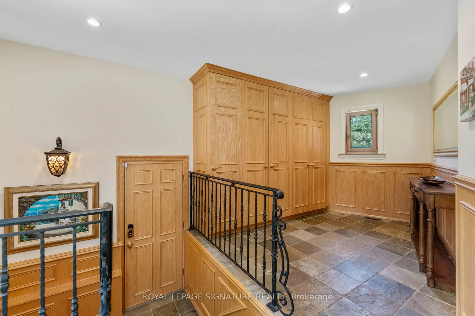 30 Kingswood Drive