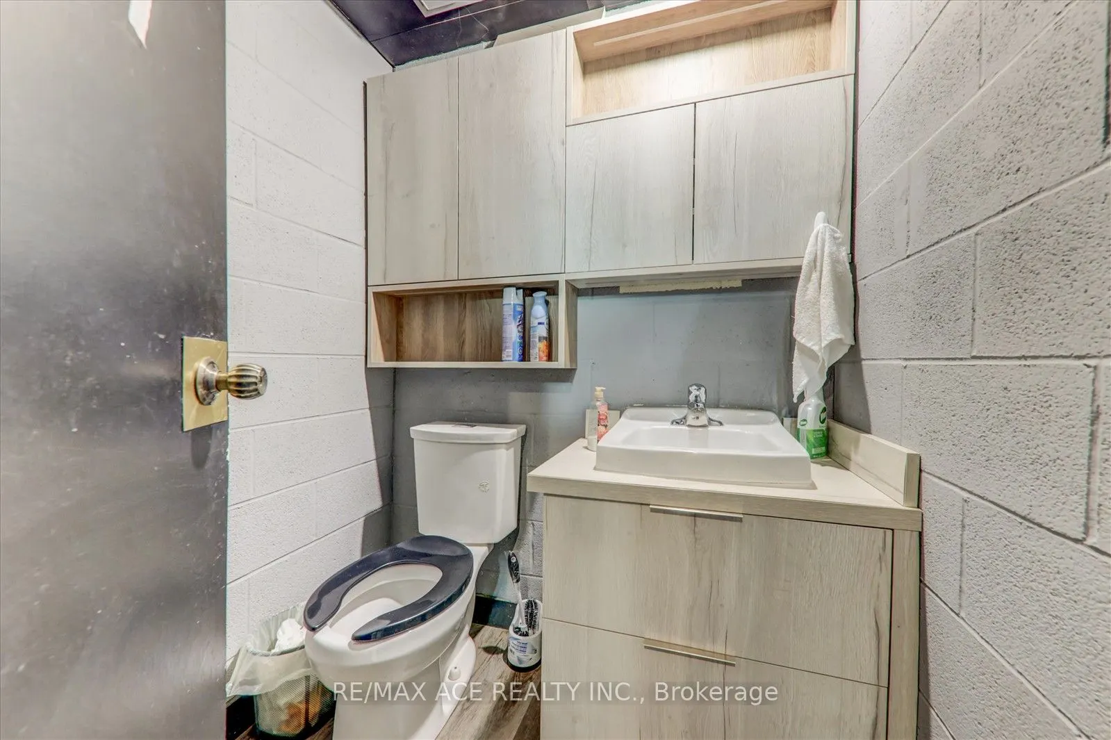 300 Don Park Road, #19, 20