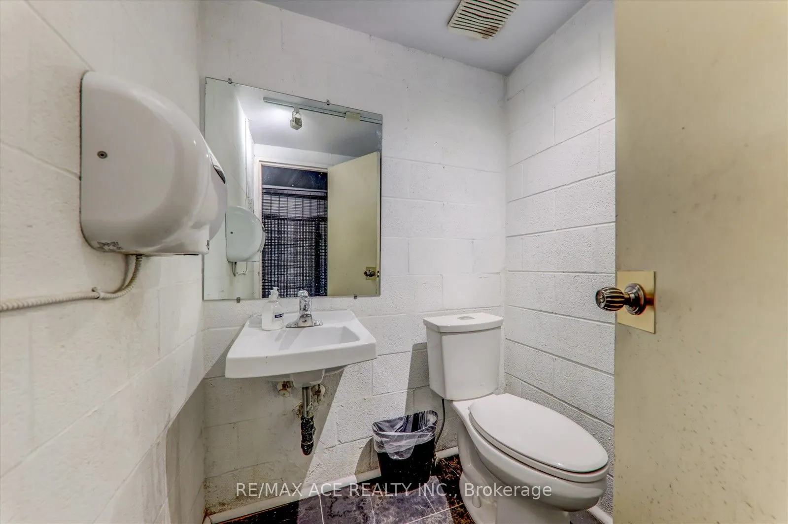 300 Don Park Road, #19, 20