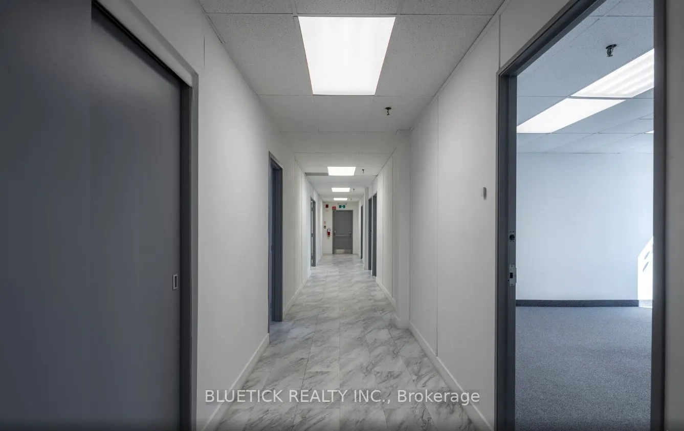 8301 Keele Street, #3B