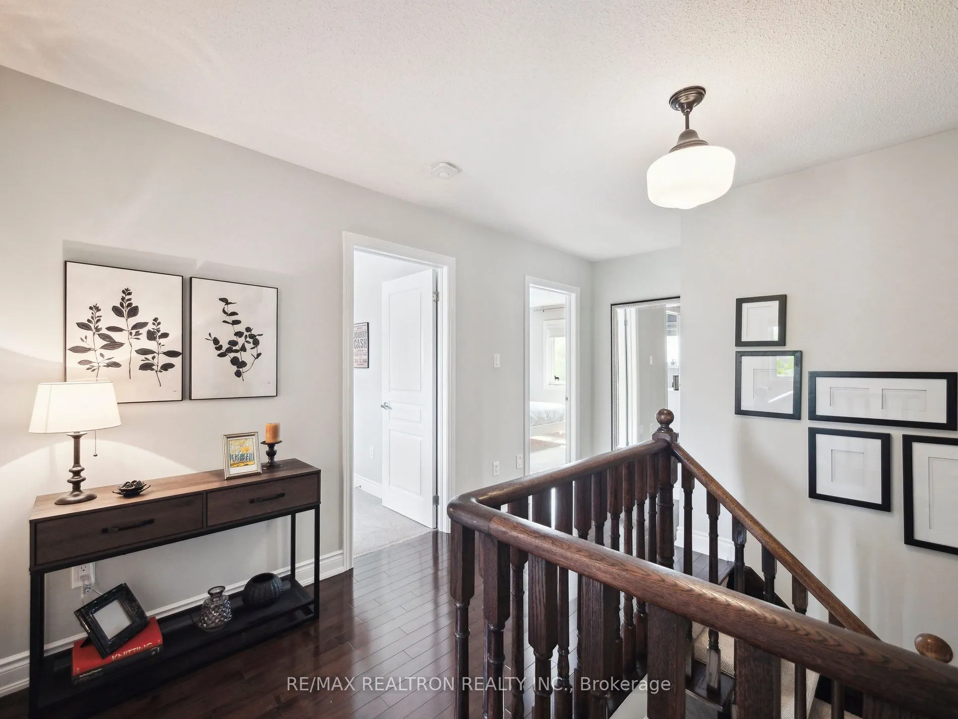 10 Glade Drive