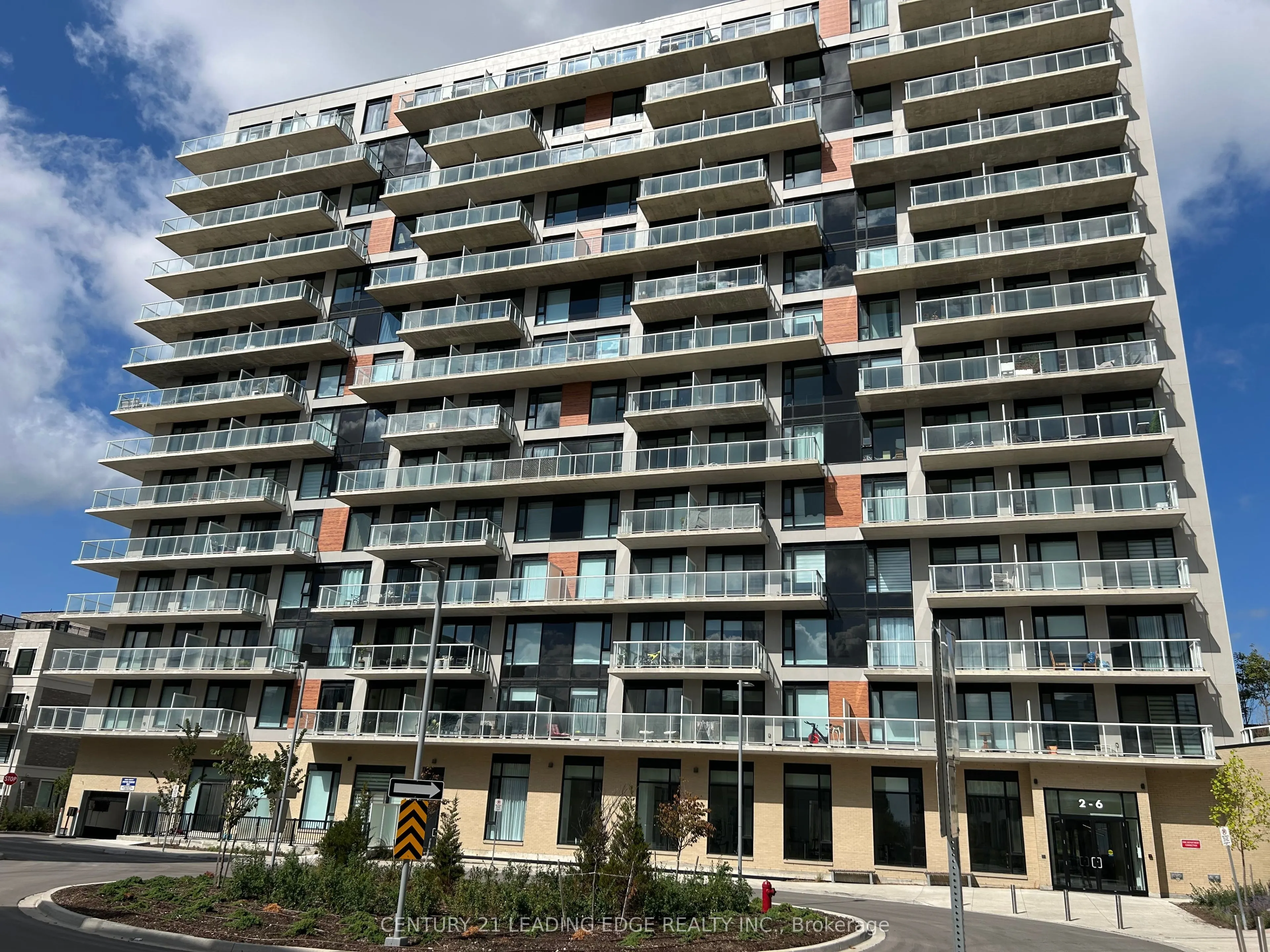 2 David Eyer Road, #529