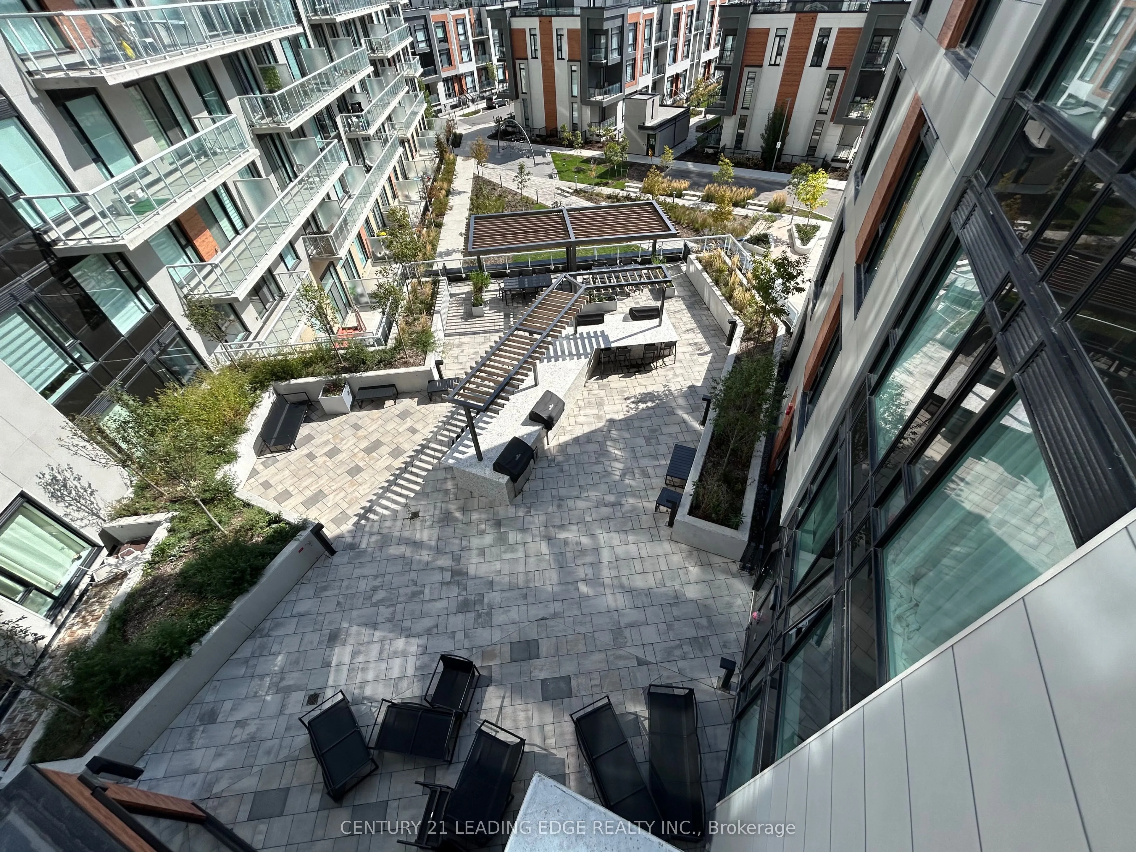 2 David Eyer Road, #529