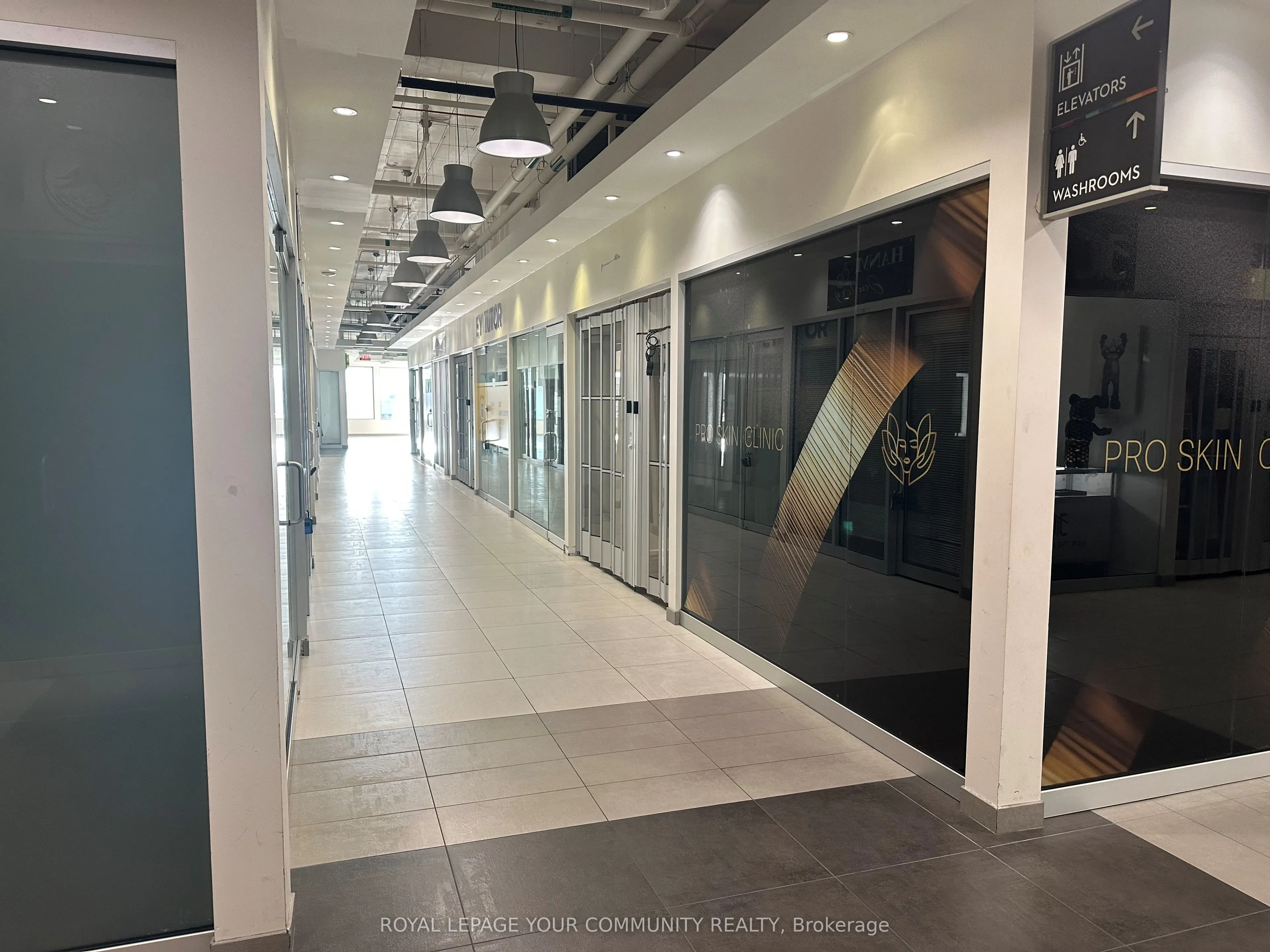 7181 Yonge Street, #217