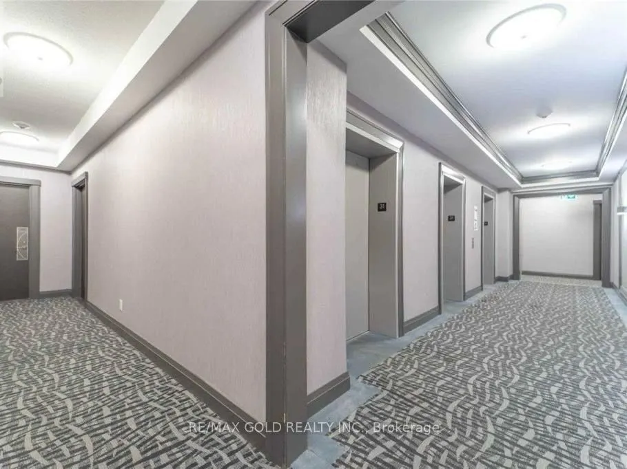 3600 Highway 7 Road, #2306
