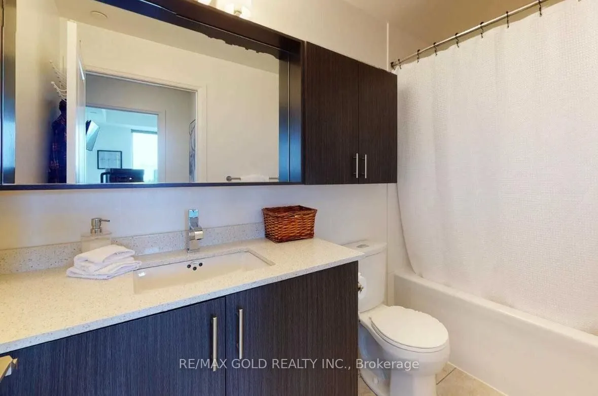 3600 Highway 7 Road, #2306