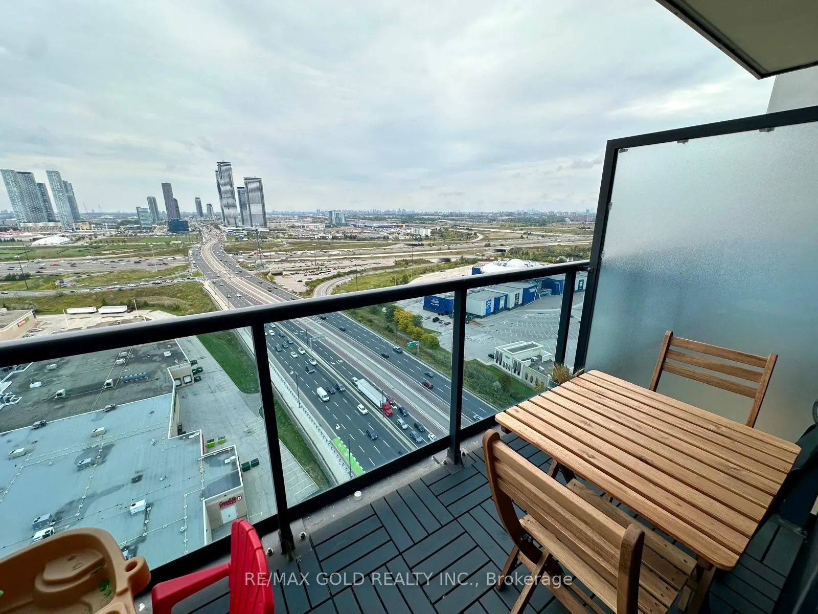 3600 Highway 7 Road, #2306