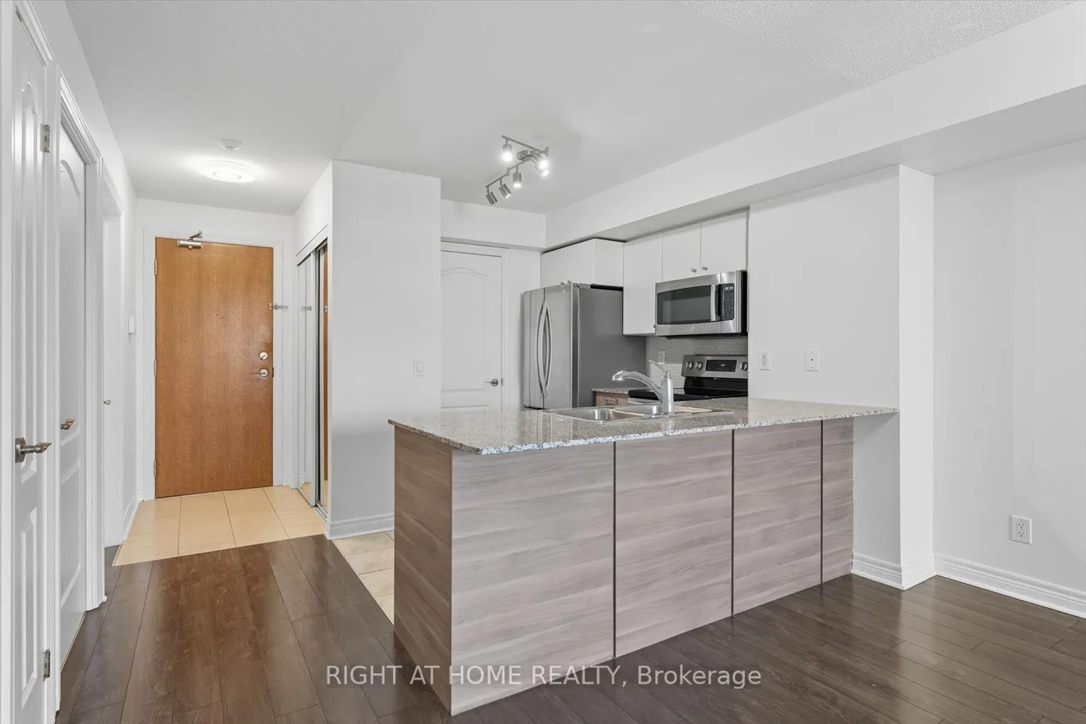 50 Disera Drive, #509