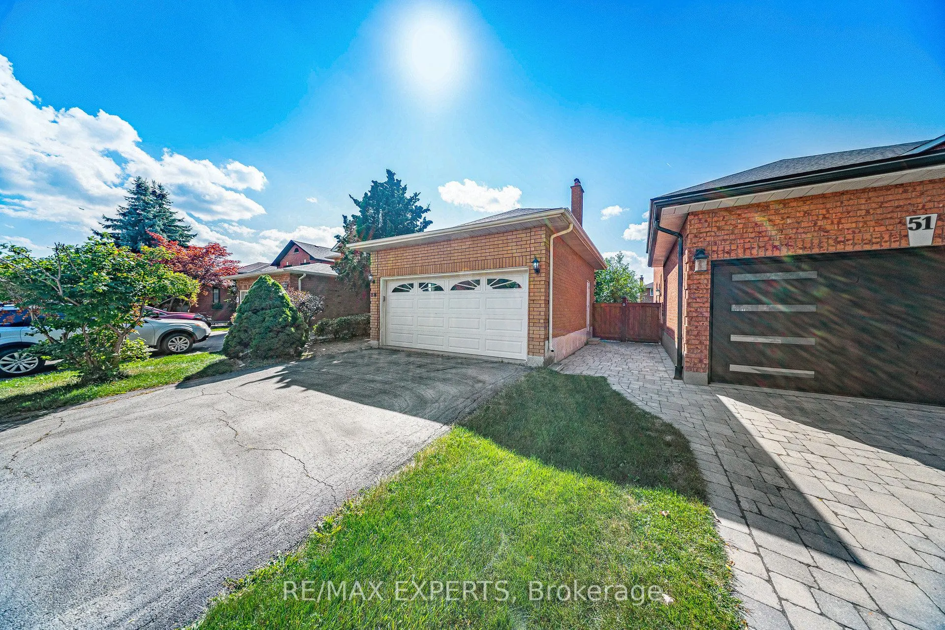 47 Velvet Crescent