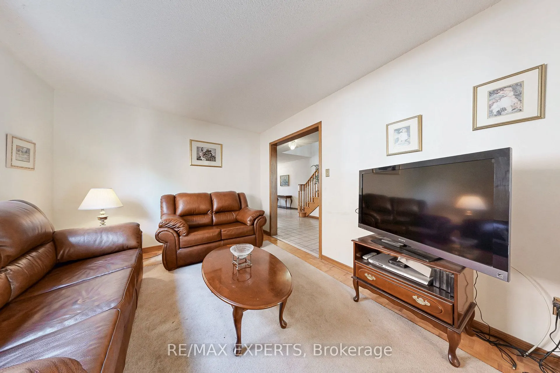 47 Velvet Crescent