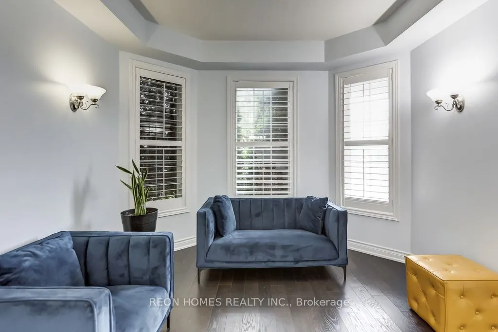 144 Edward Jeffreys Avenue