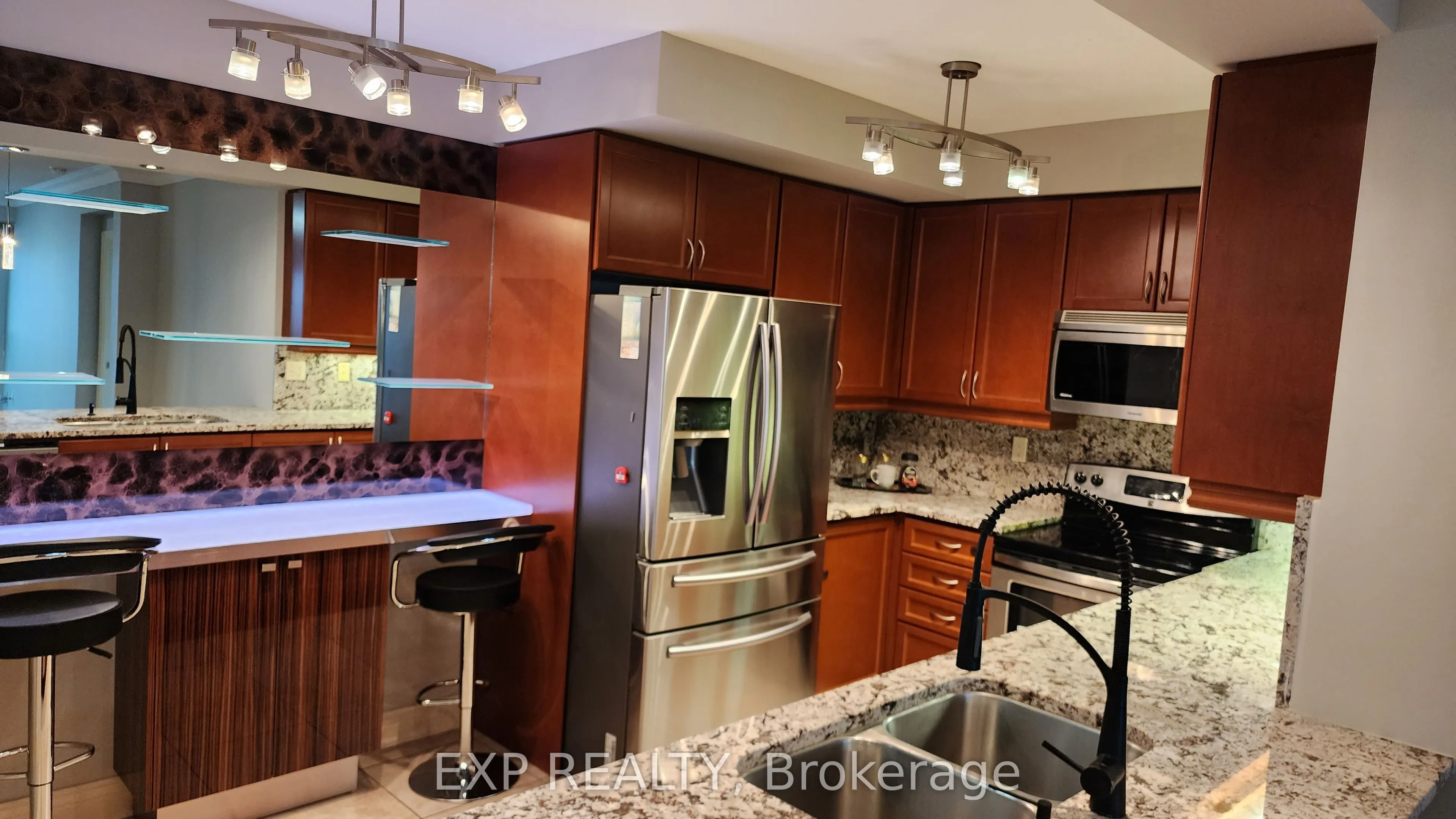 88 Promenade Circle, #1007