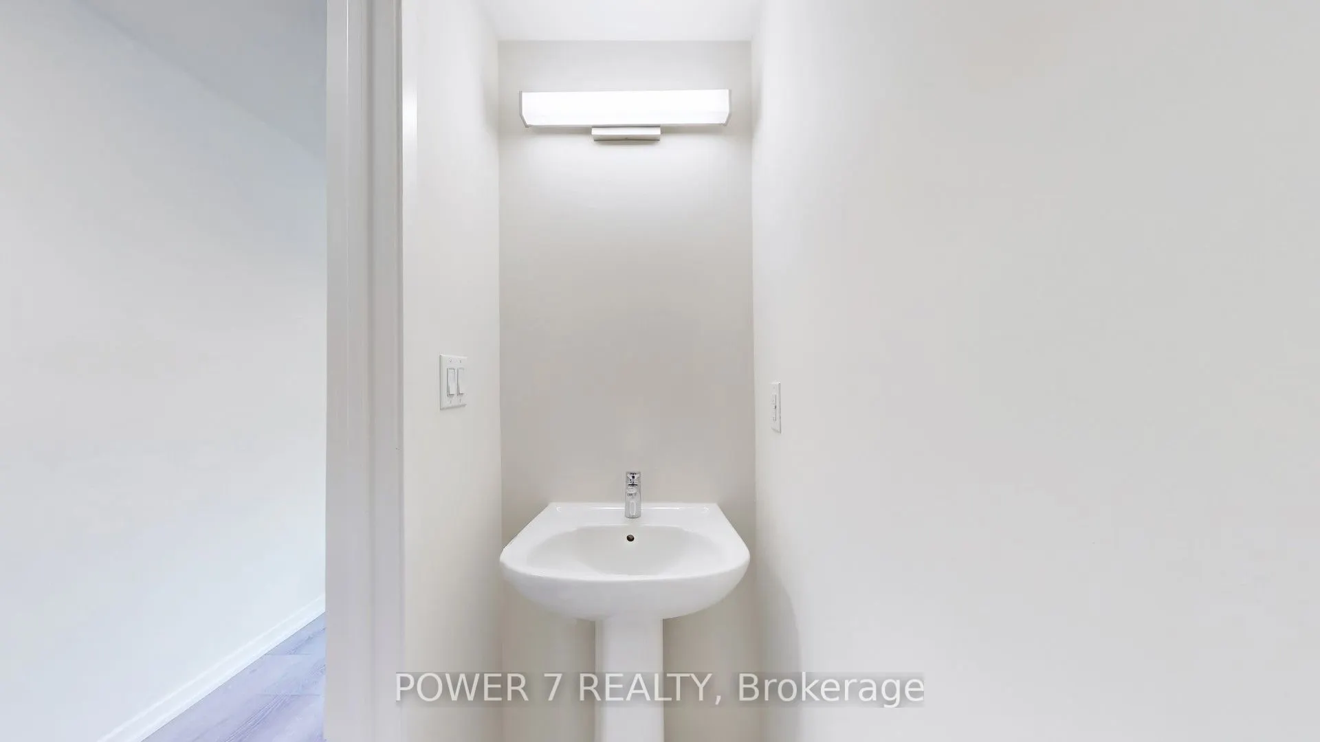 164 Matawin Lane, #0108