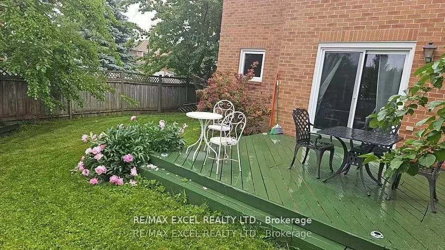 61 Nadine Crescent