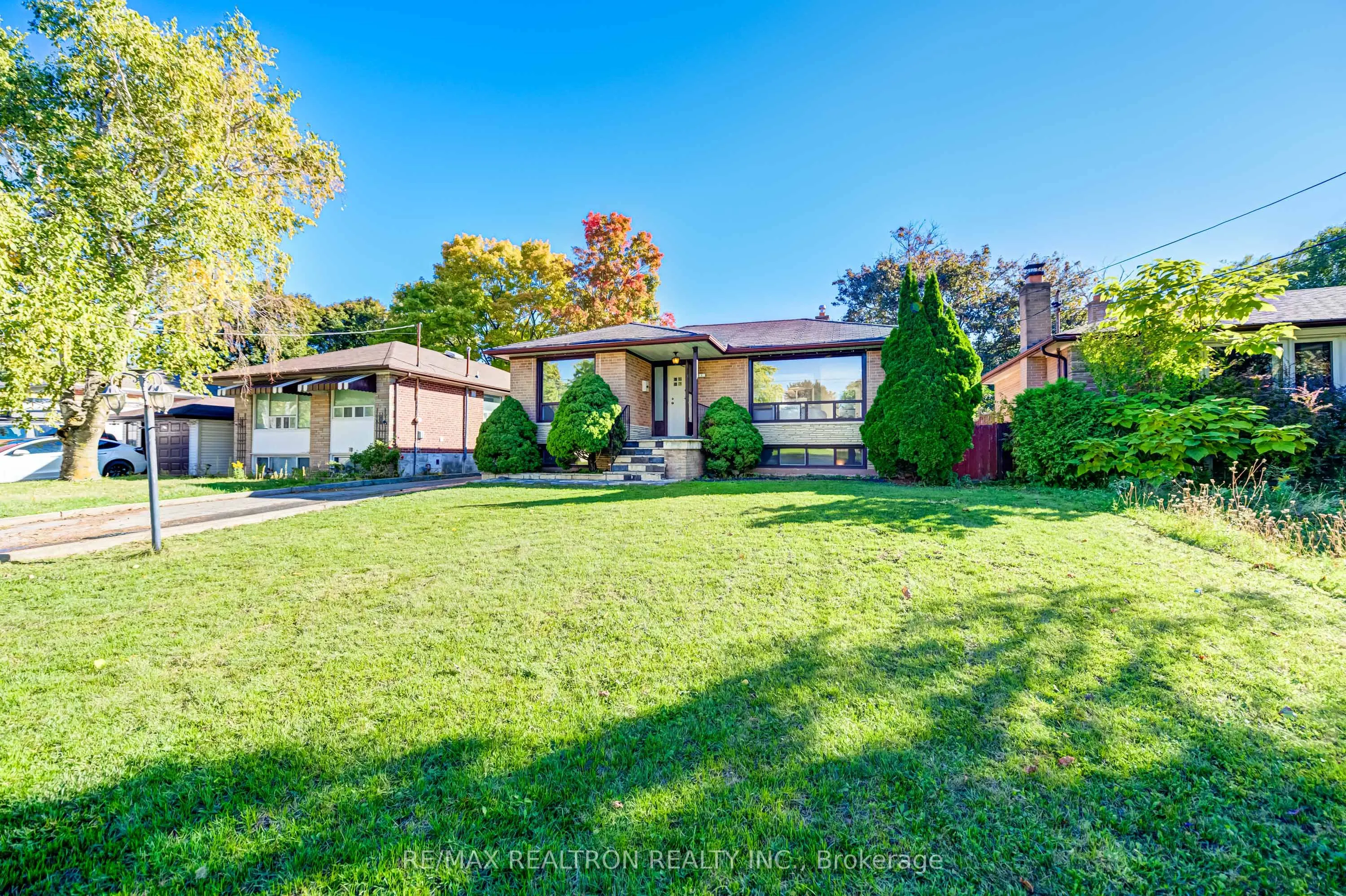 31 Sussex Avenue
