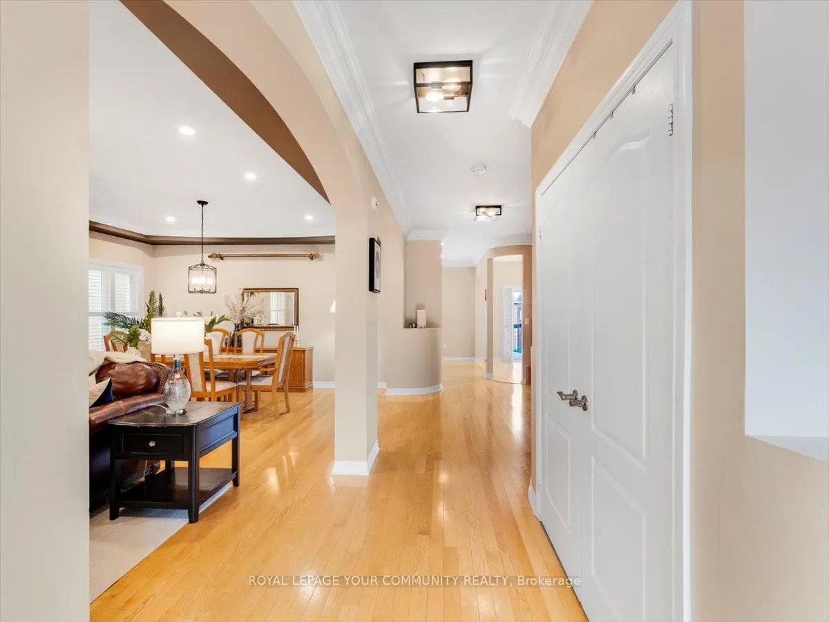 9 Heaney Court