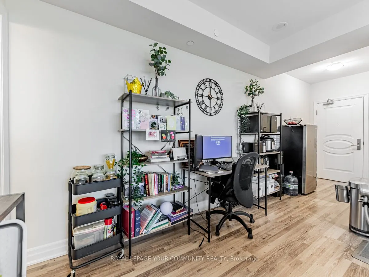 9075 Jane Street, #1009
