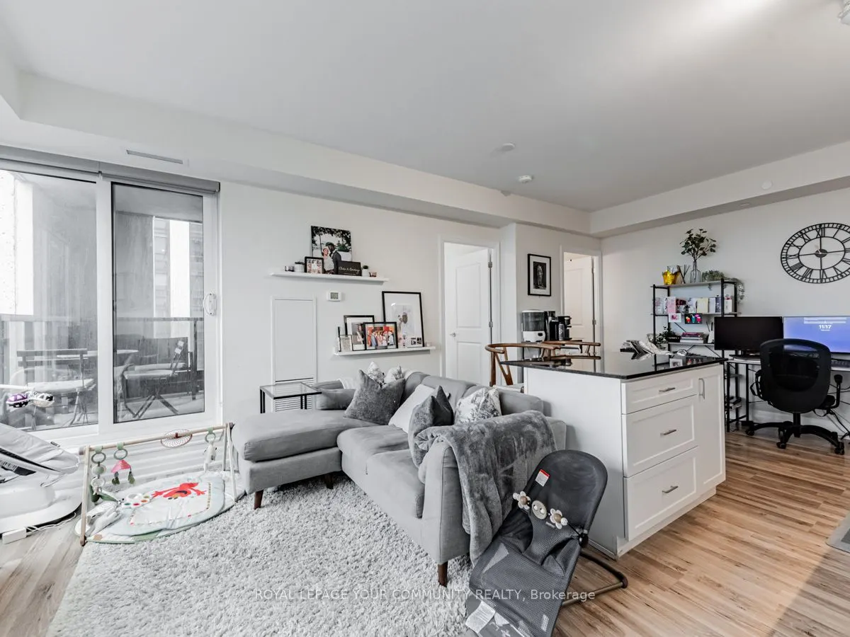 9075 Jane Street, #1009