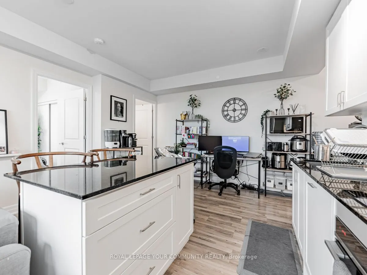 9075 Jane Street, #1009