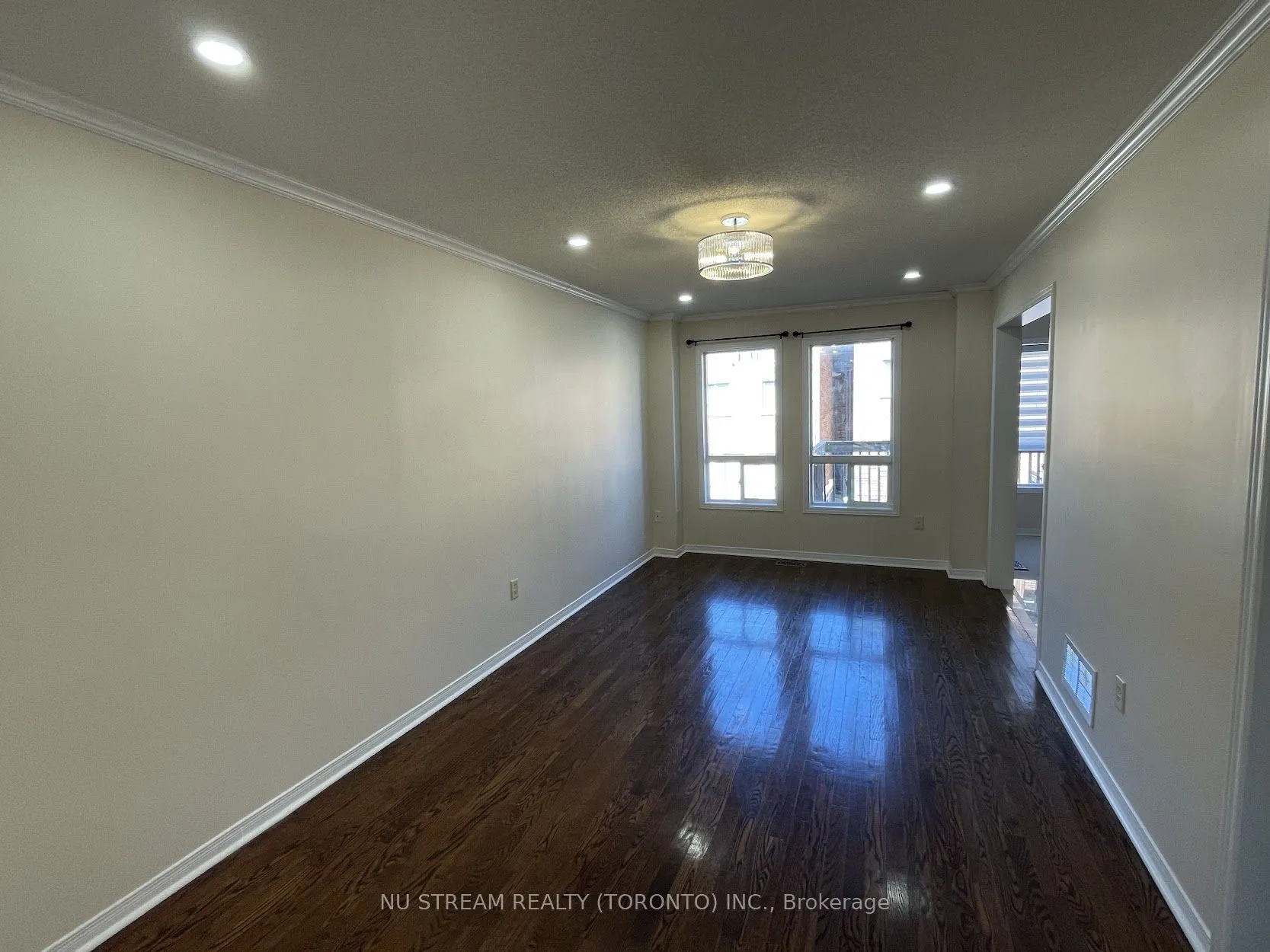 26 Martell Gate