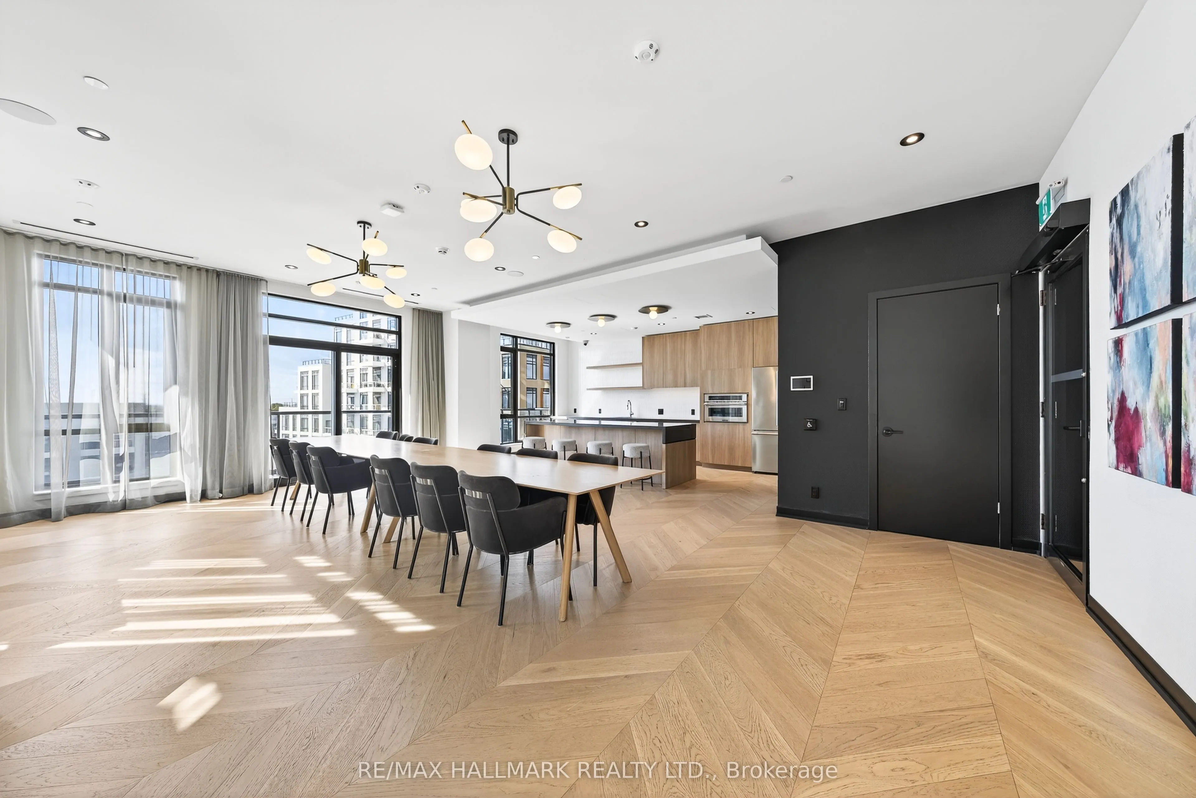 7950 Bathurst Street, #901