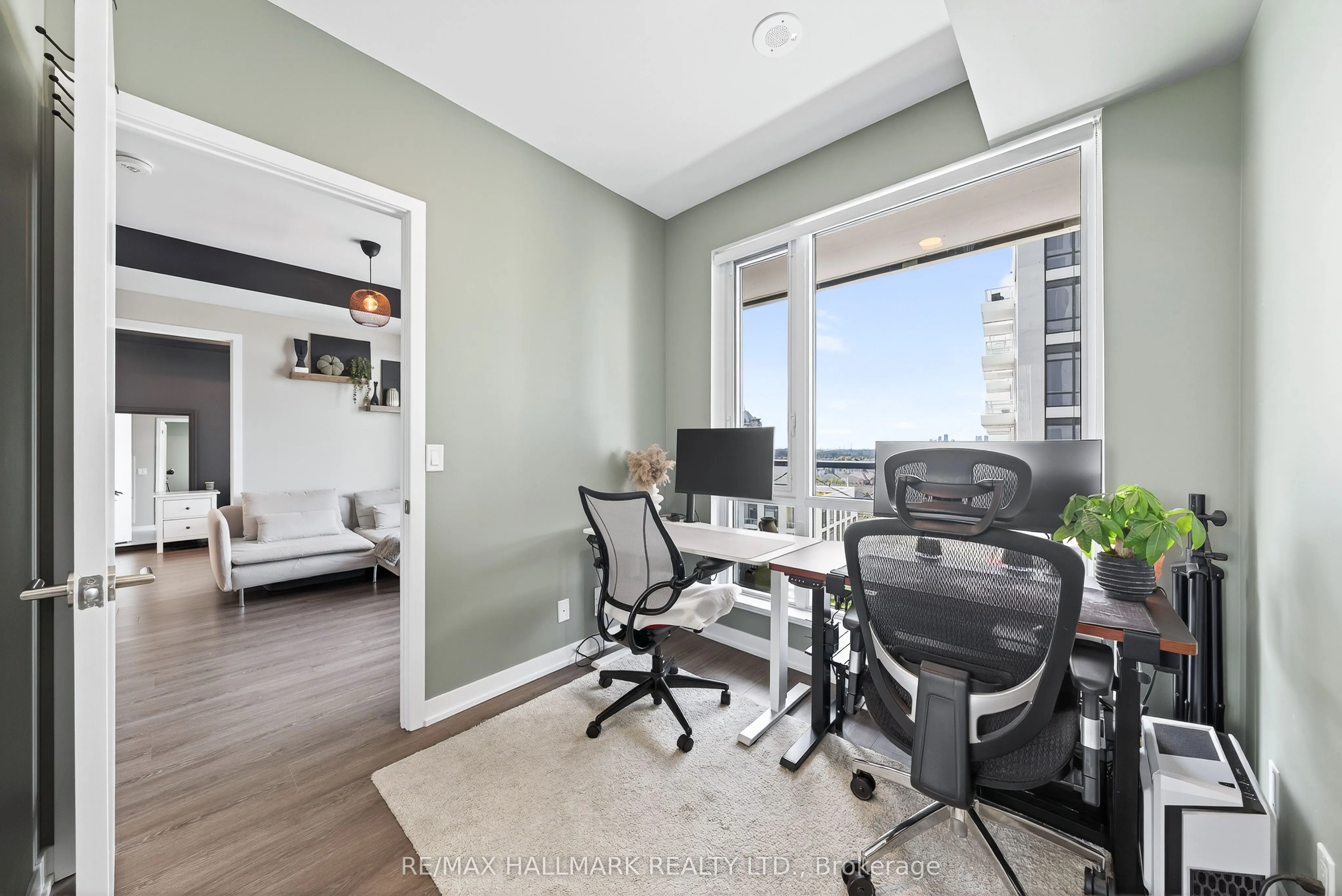 7950 Bathurst Street, #901