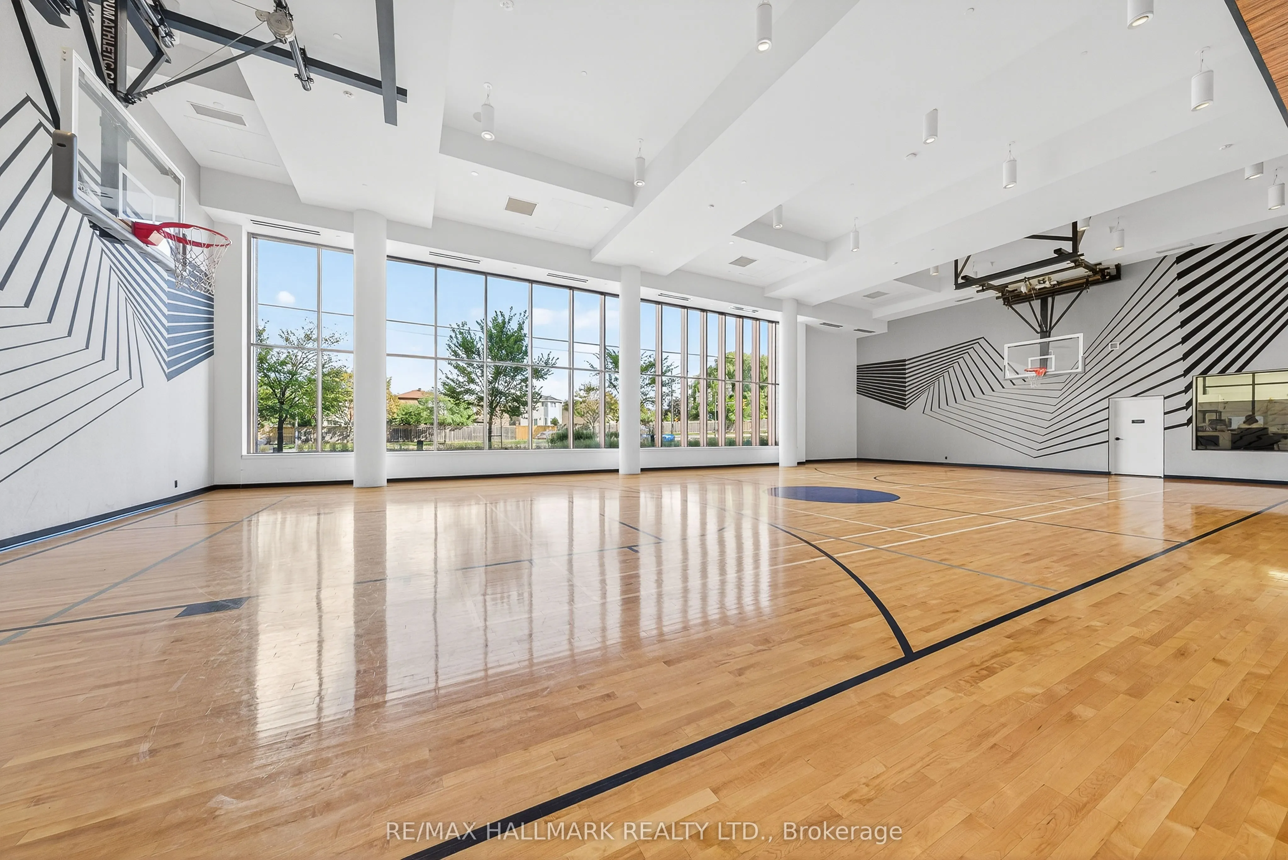 7950 Bathurst Street, #901