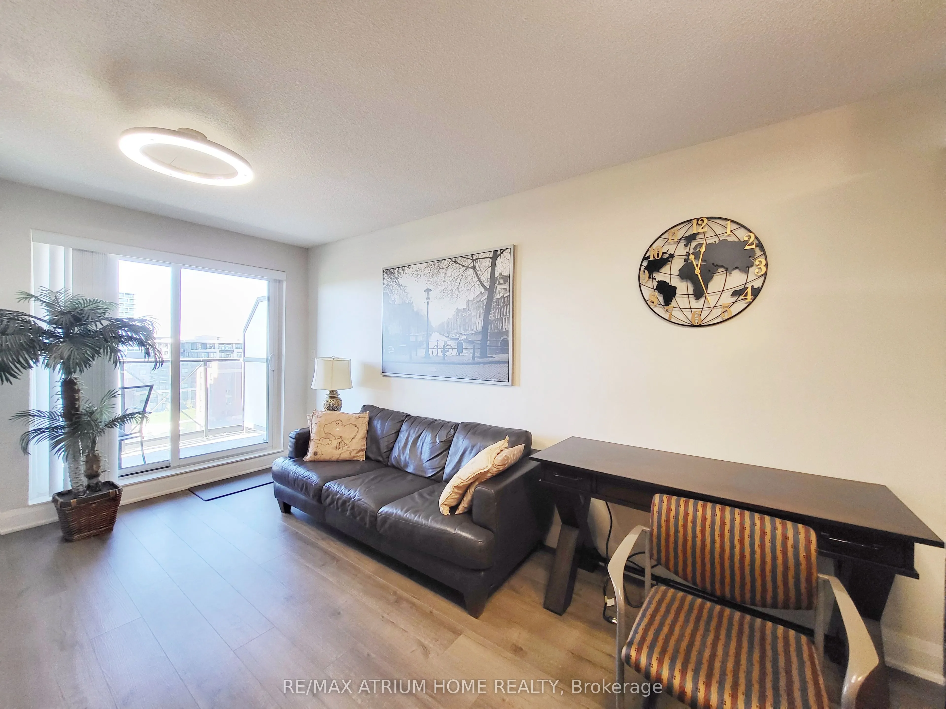 1 Uptown Drive, #1105