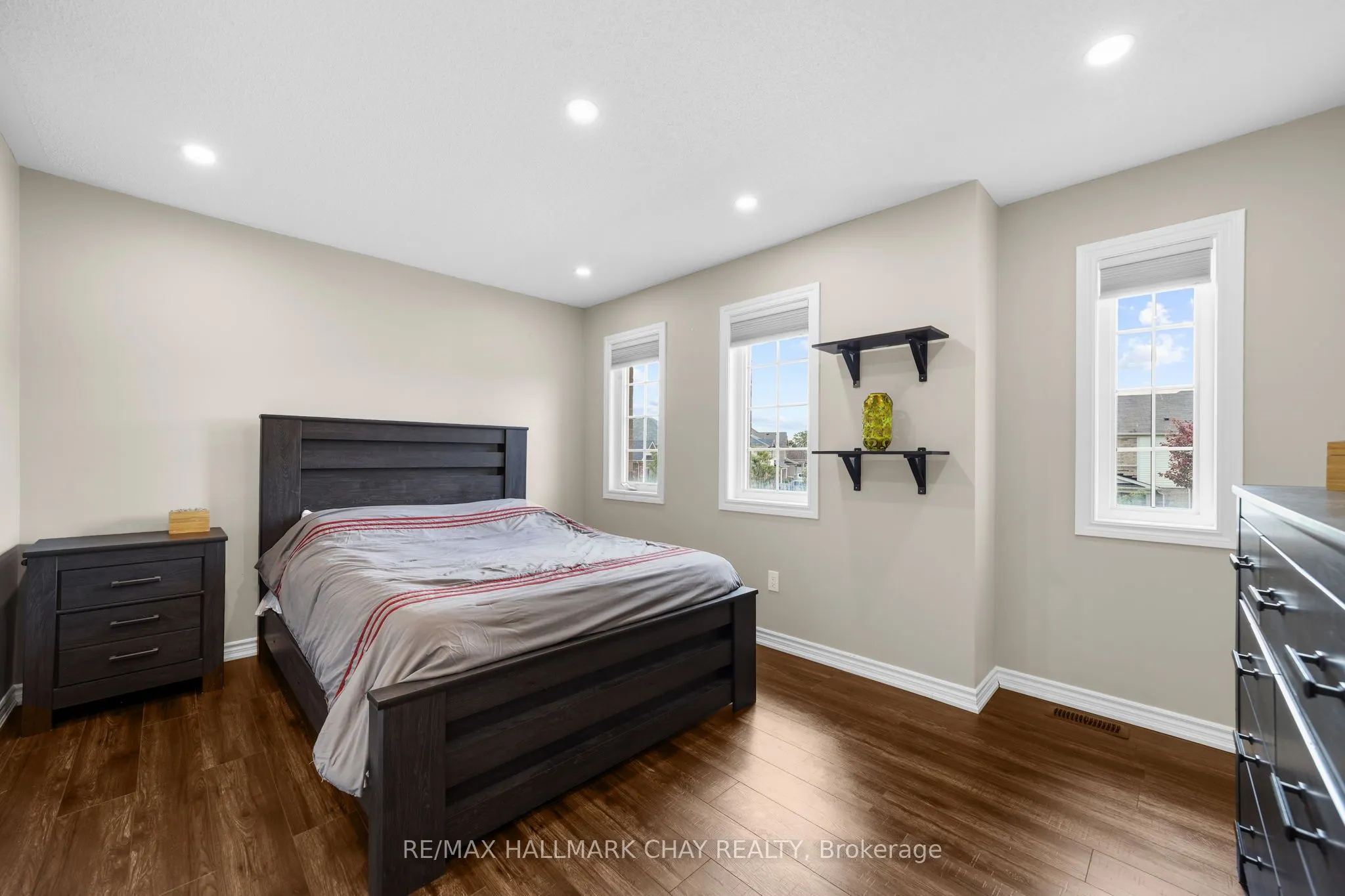 52 Strachan Trail