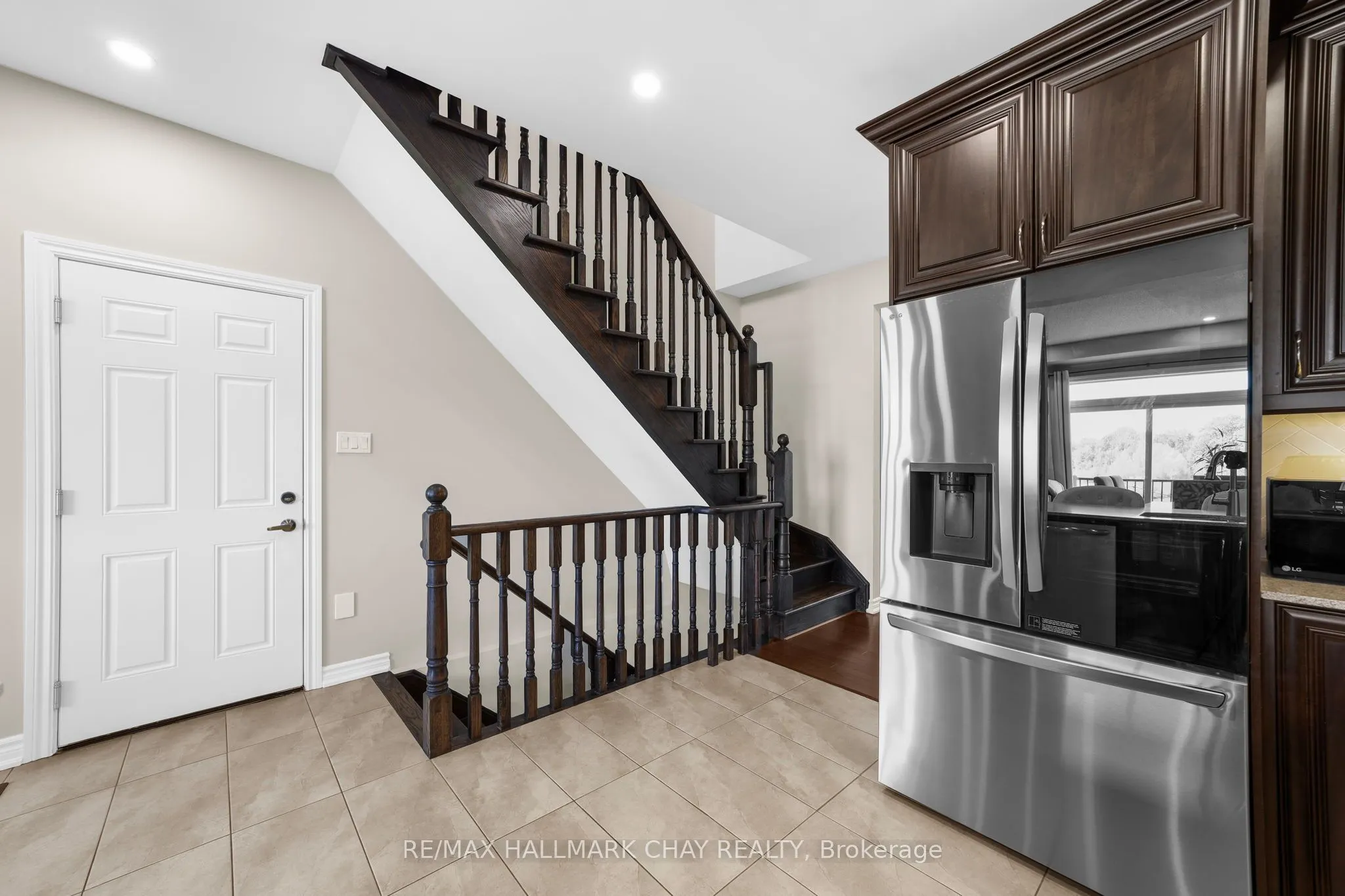 52 Strachan Trail
