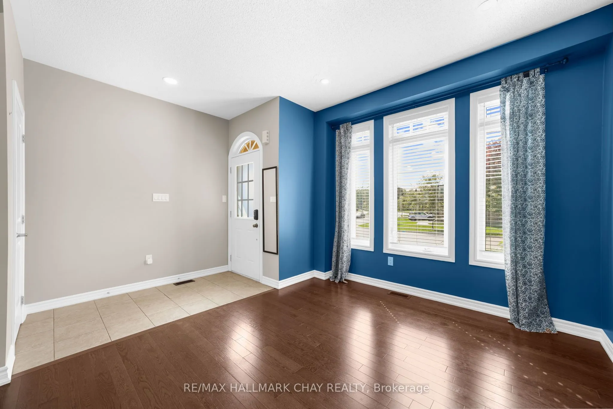 52 Strachan Trail