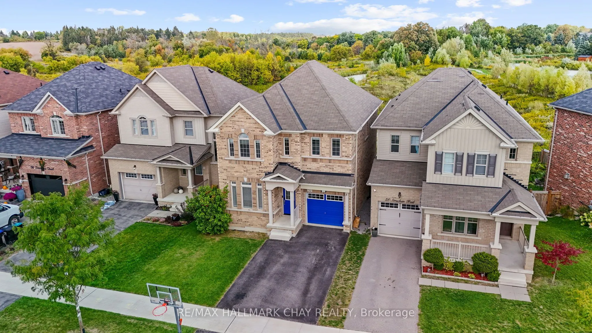 52 Strachan Trail