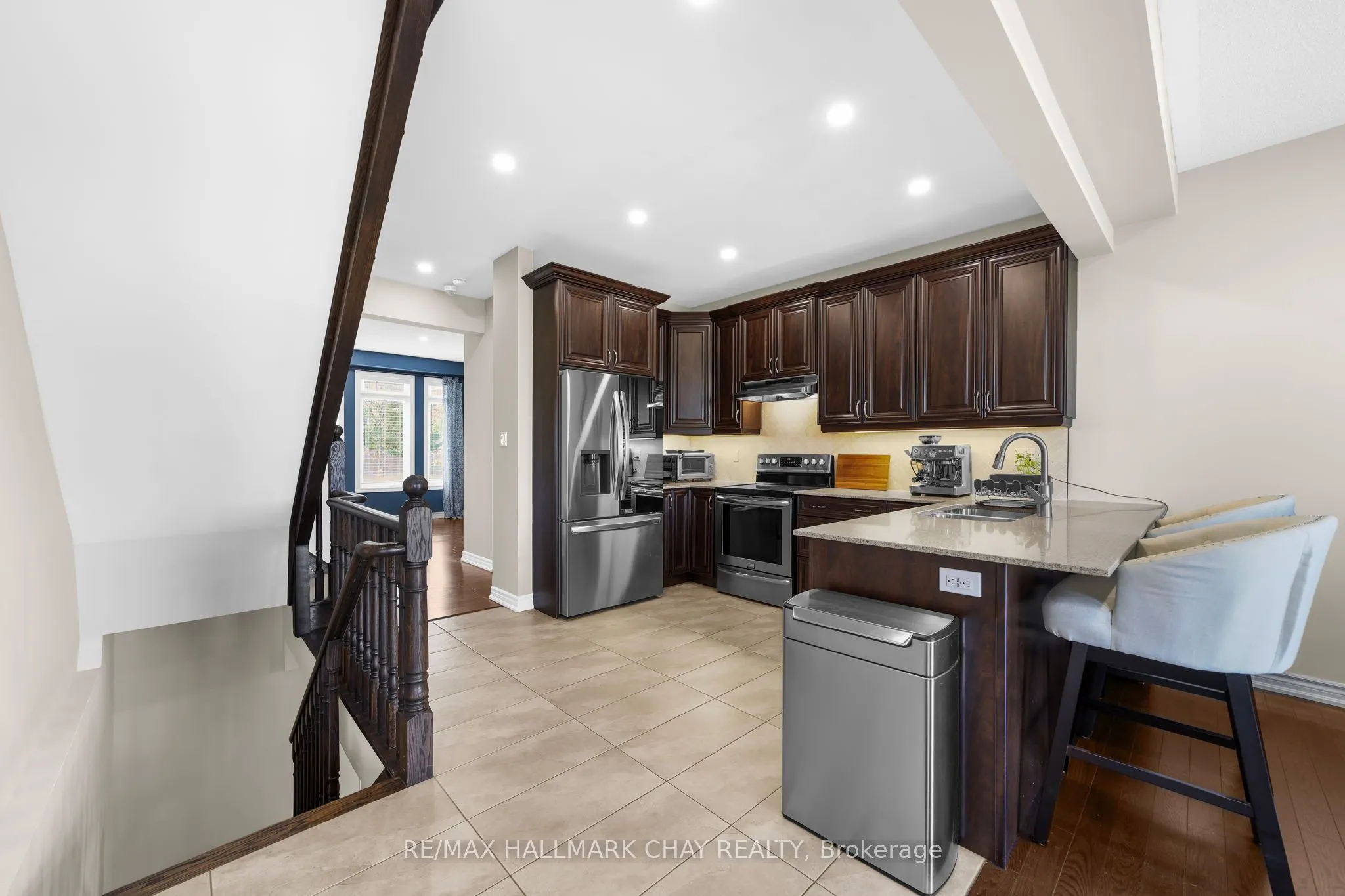 52 Strachan Trail