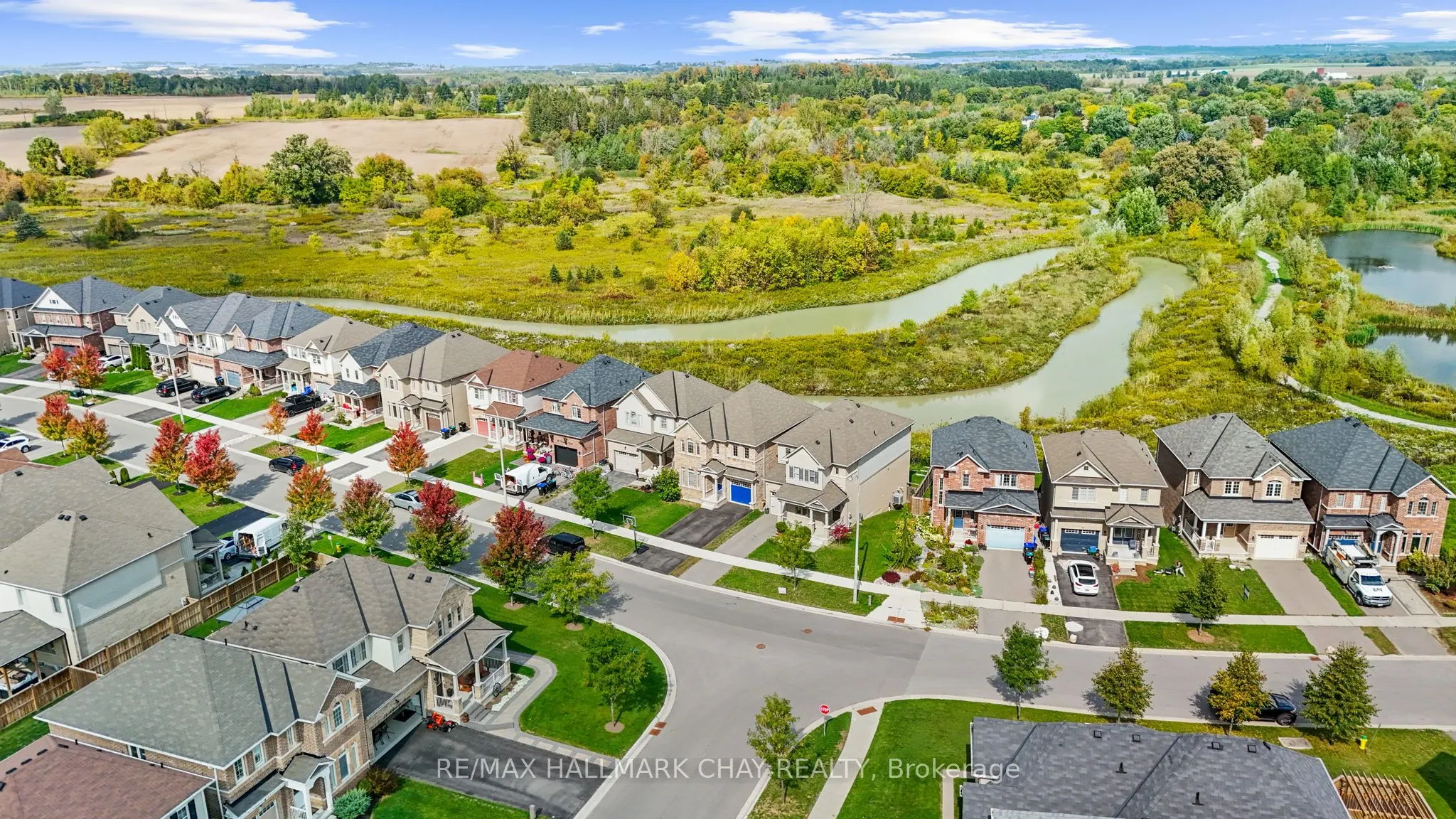 52 Strachan Trail