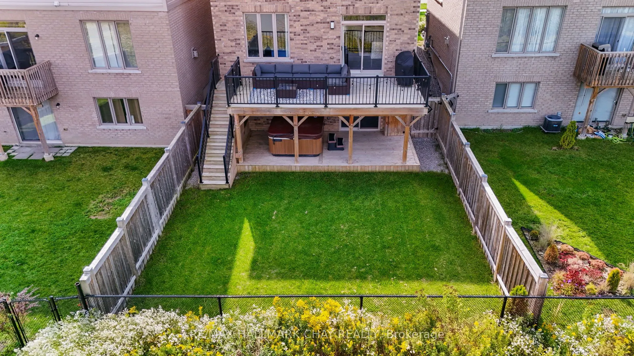 52 Strachan Trail