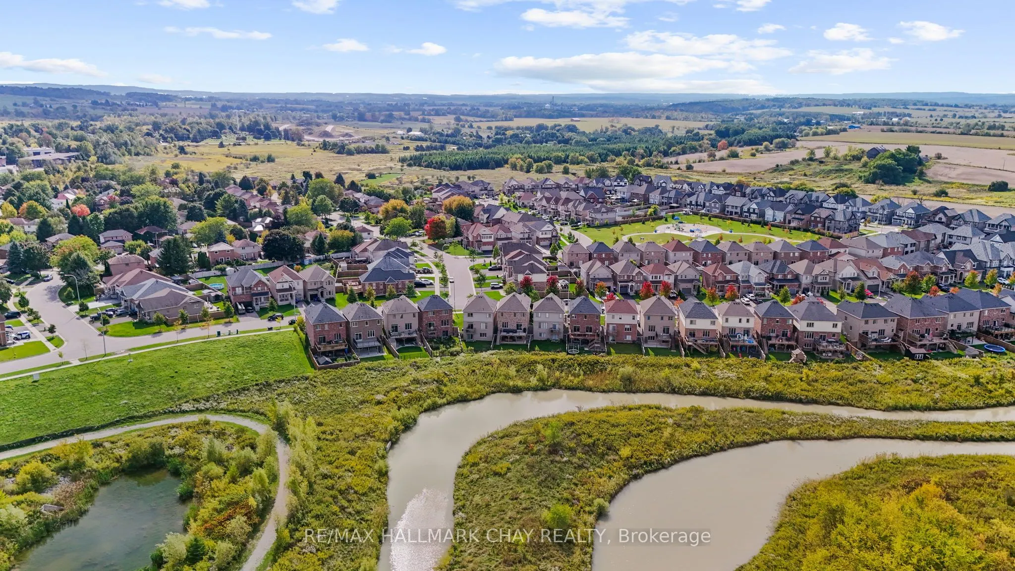 52 Strachan Trail
