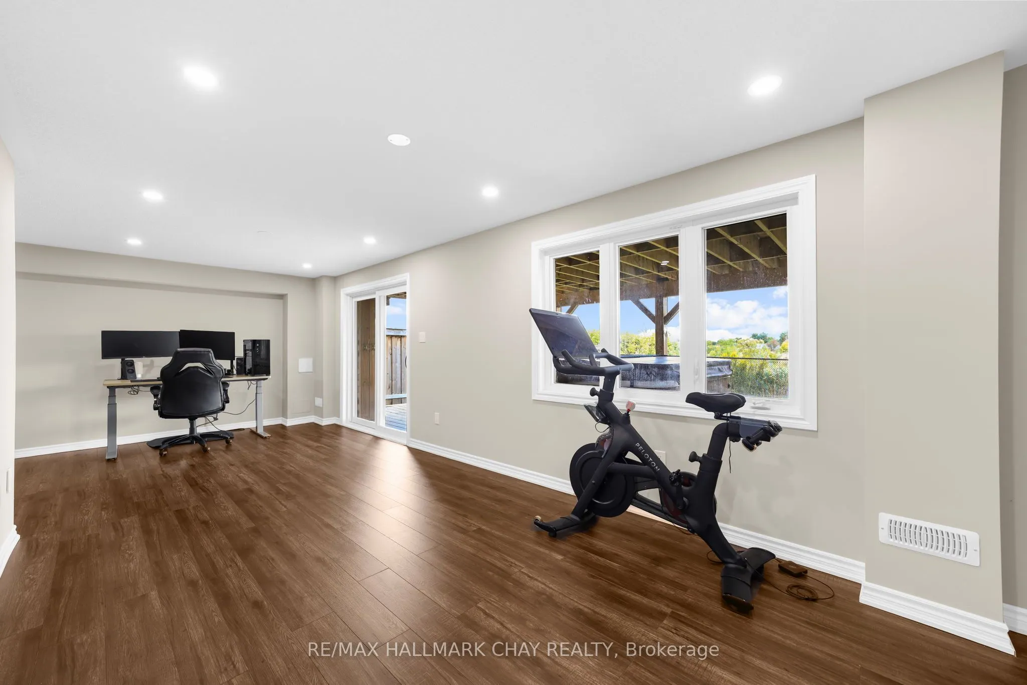 52 Strachan Trail