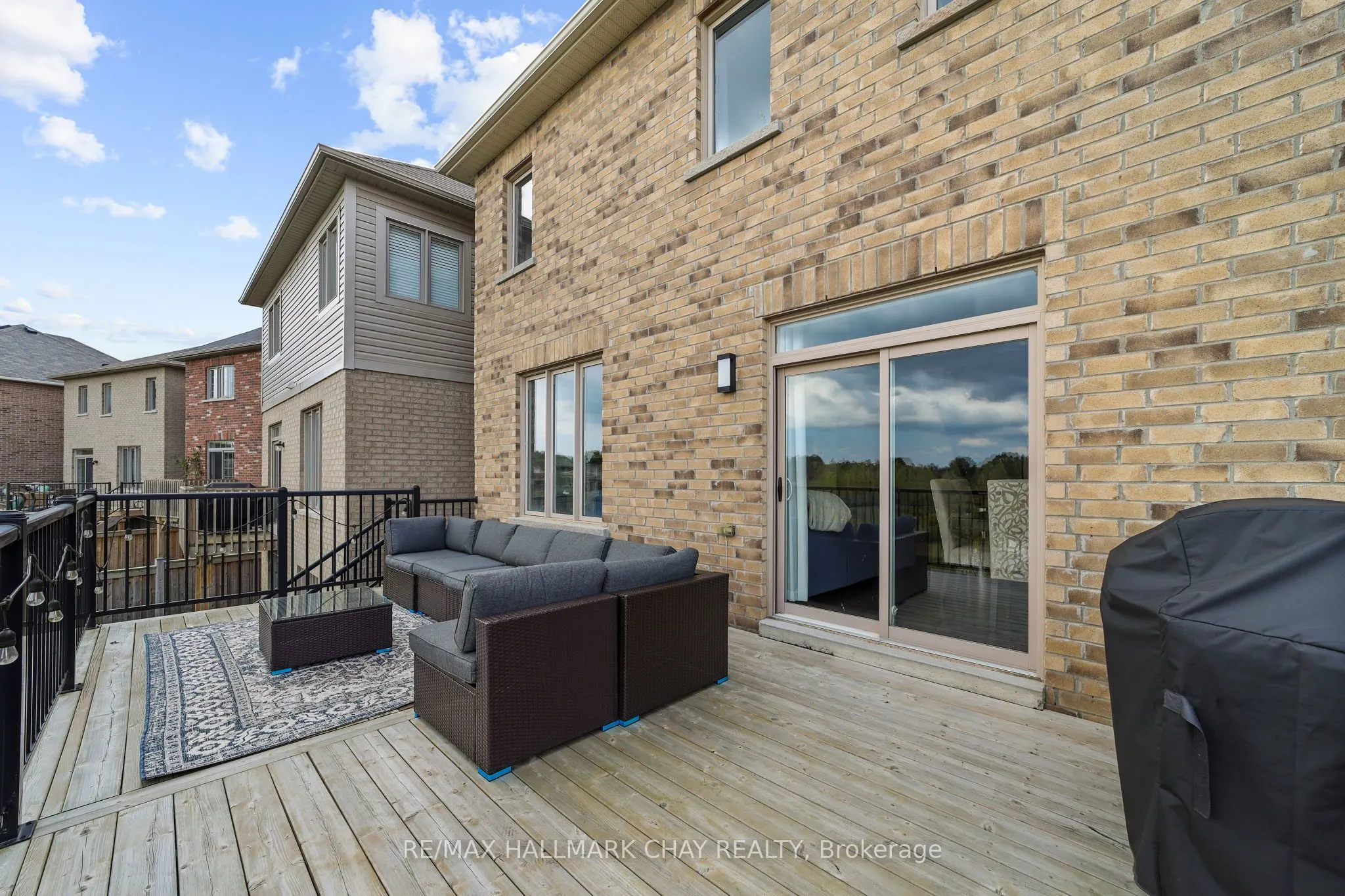 52 Strachan Trail