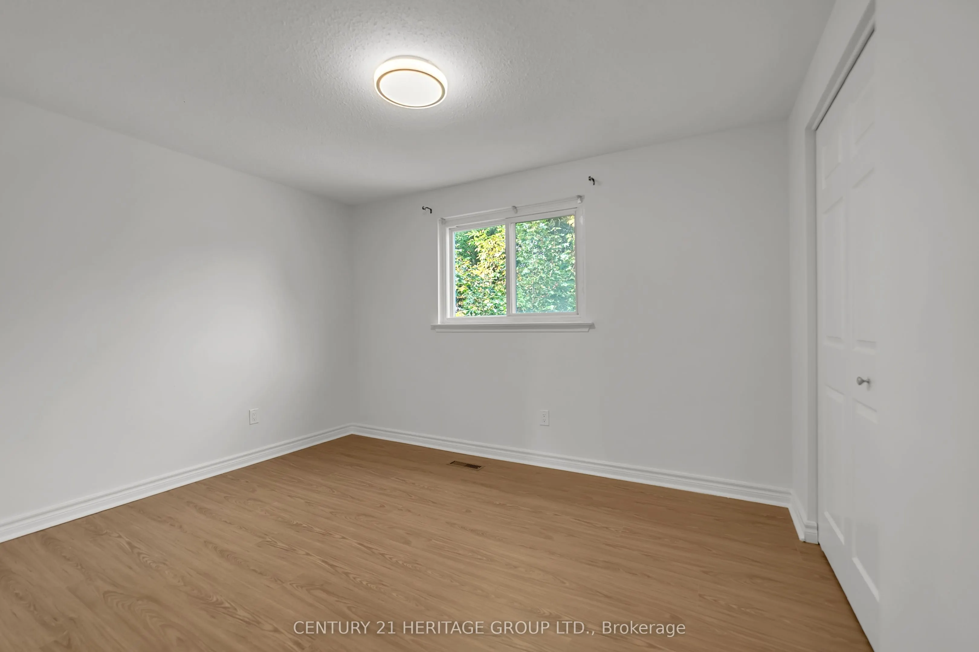 24 Springhead Gardens, #Main & Upper