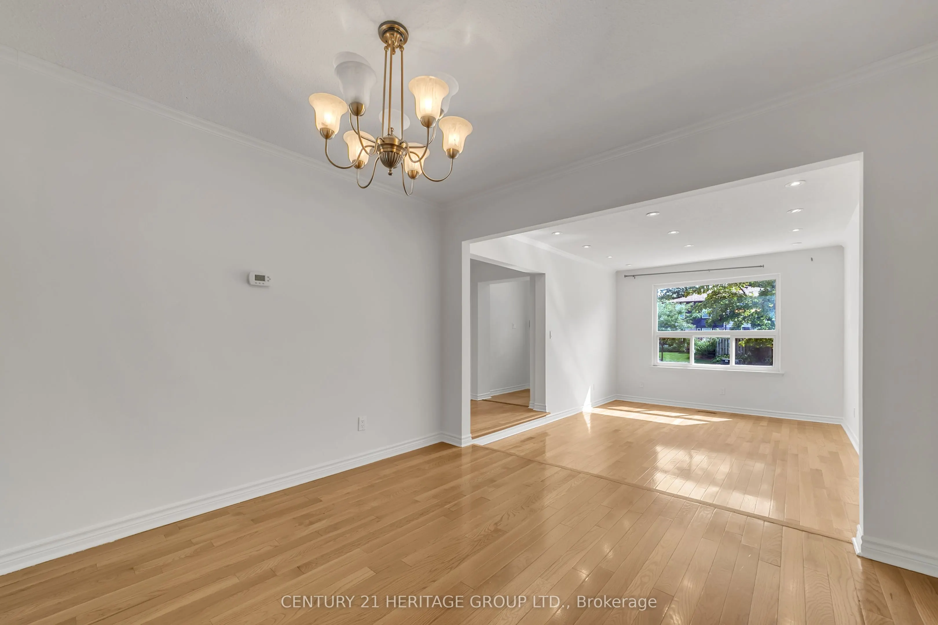 24 Springhead Gardens, #Main & Upper