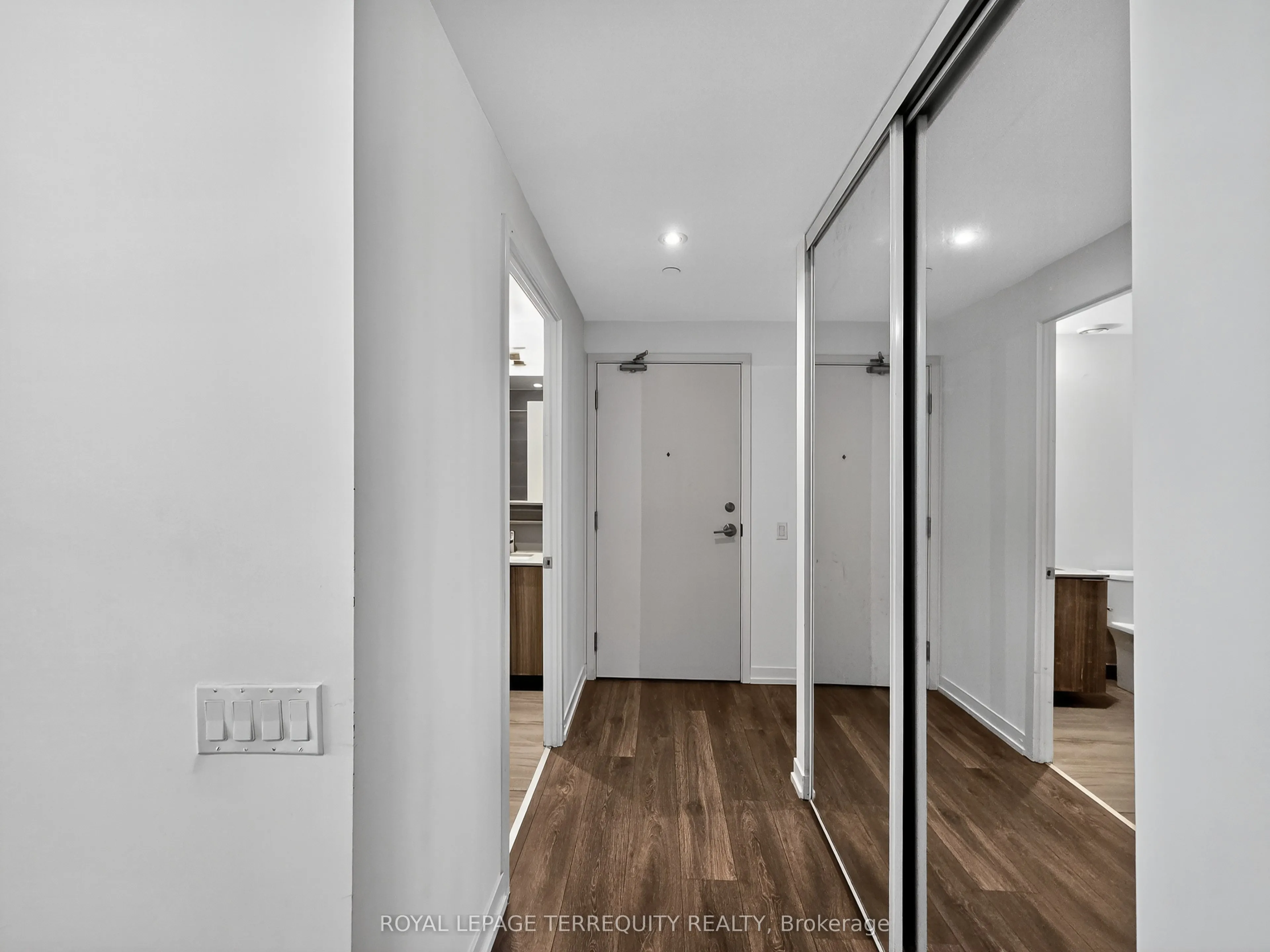 898 Portage Parkway, #3711