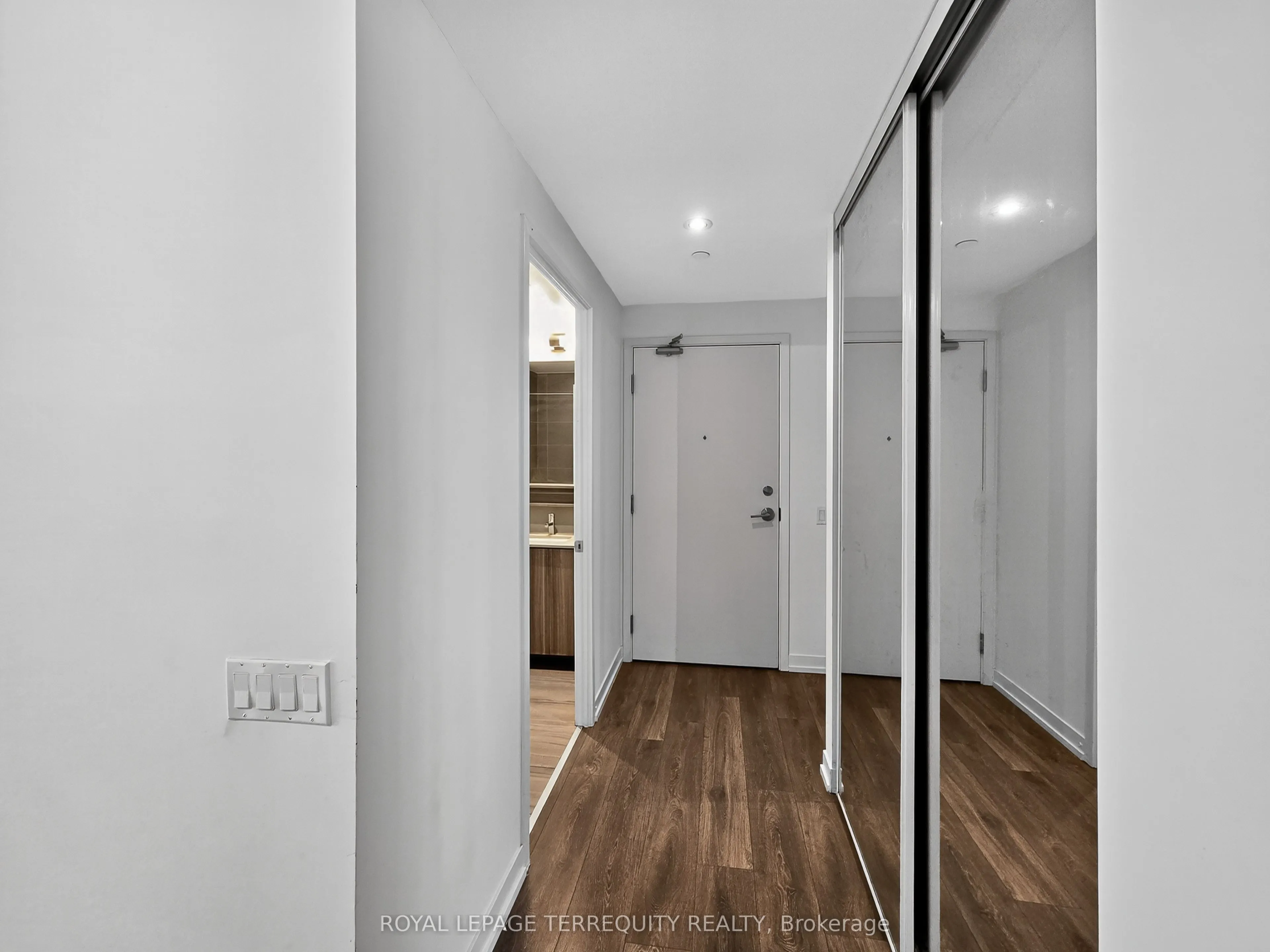 898 Portage Parkway, #3711