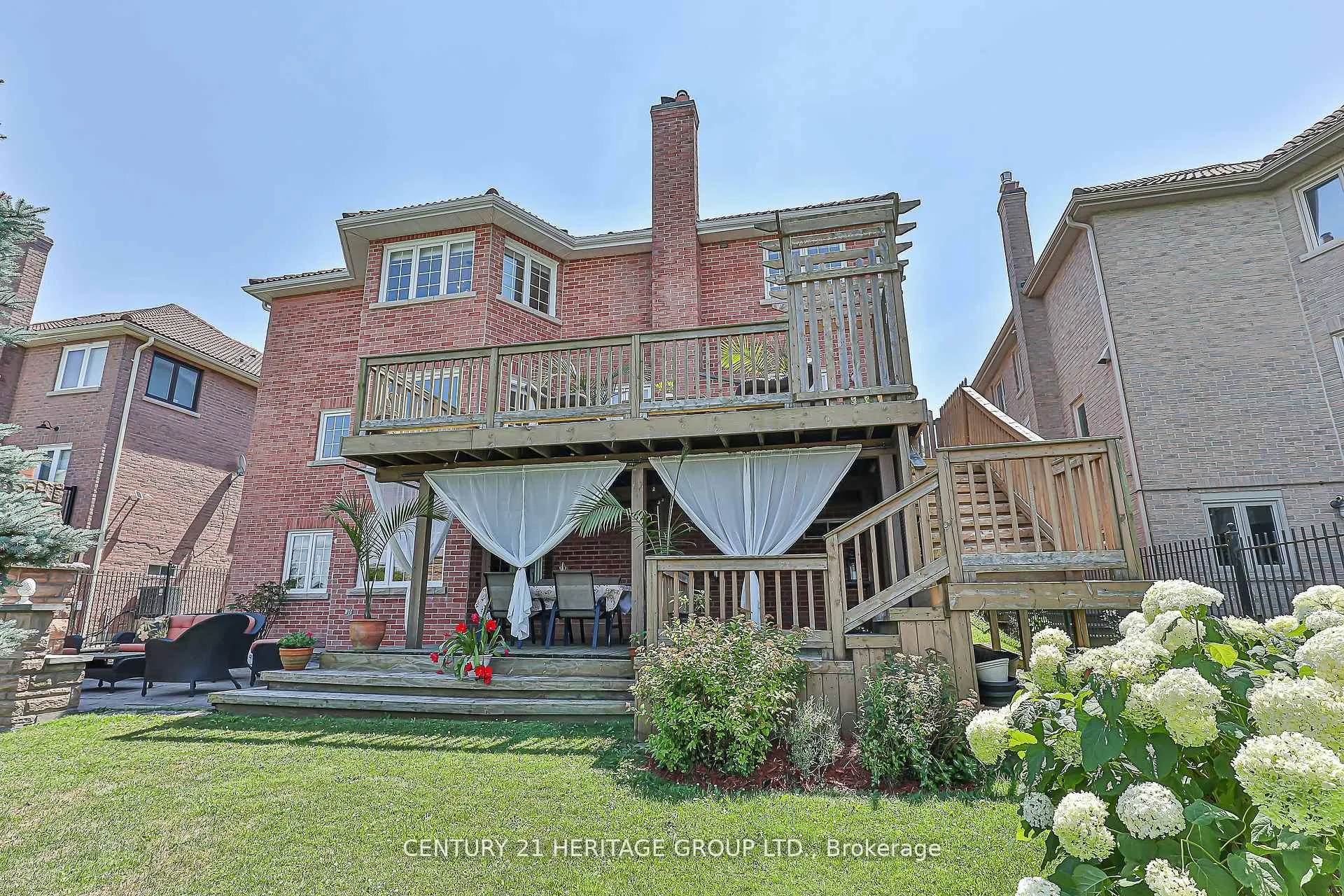 152 Cranberry Lane