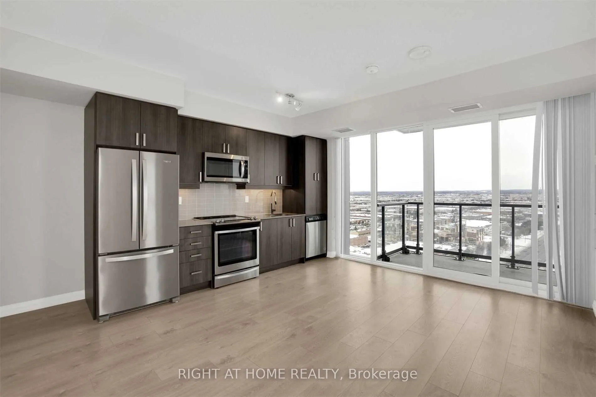 7895 Jane Street, #2115