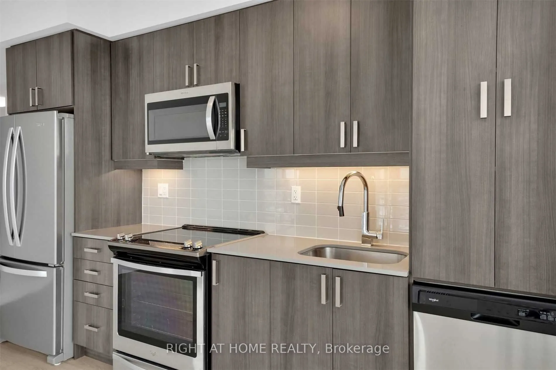 7895 Jane Street, #2115