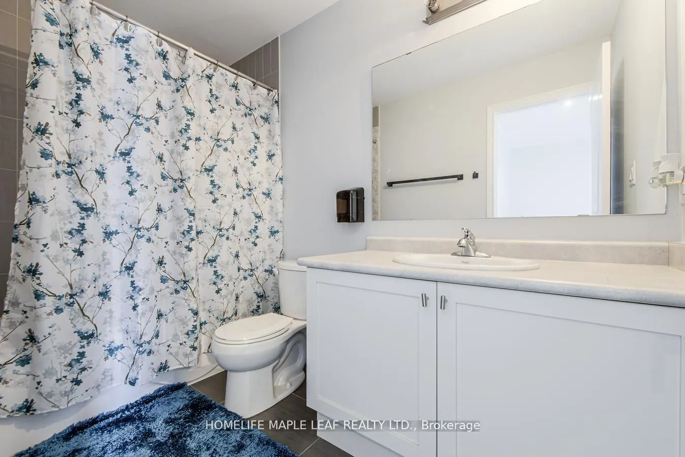 118 Lorne Thomas Place