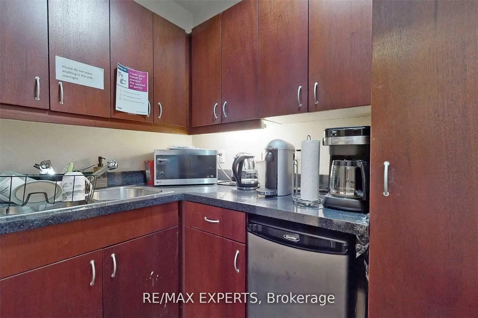 30 Wertheim Court, #18 (1st & 2nd Floor)
