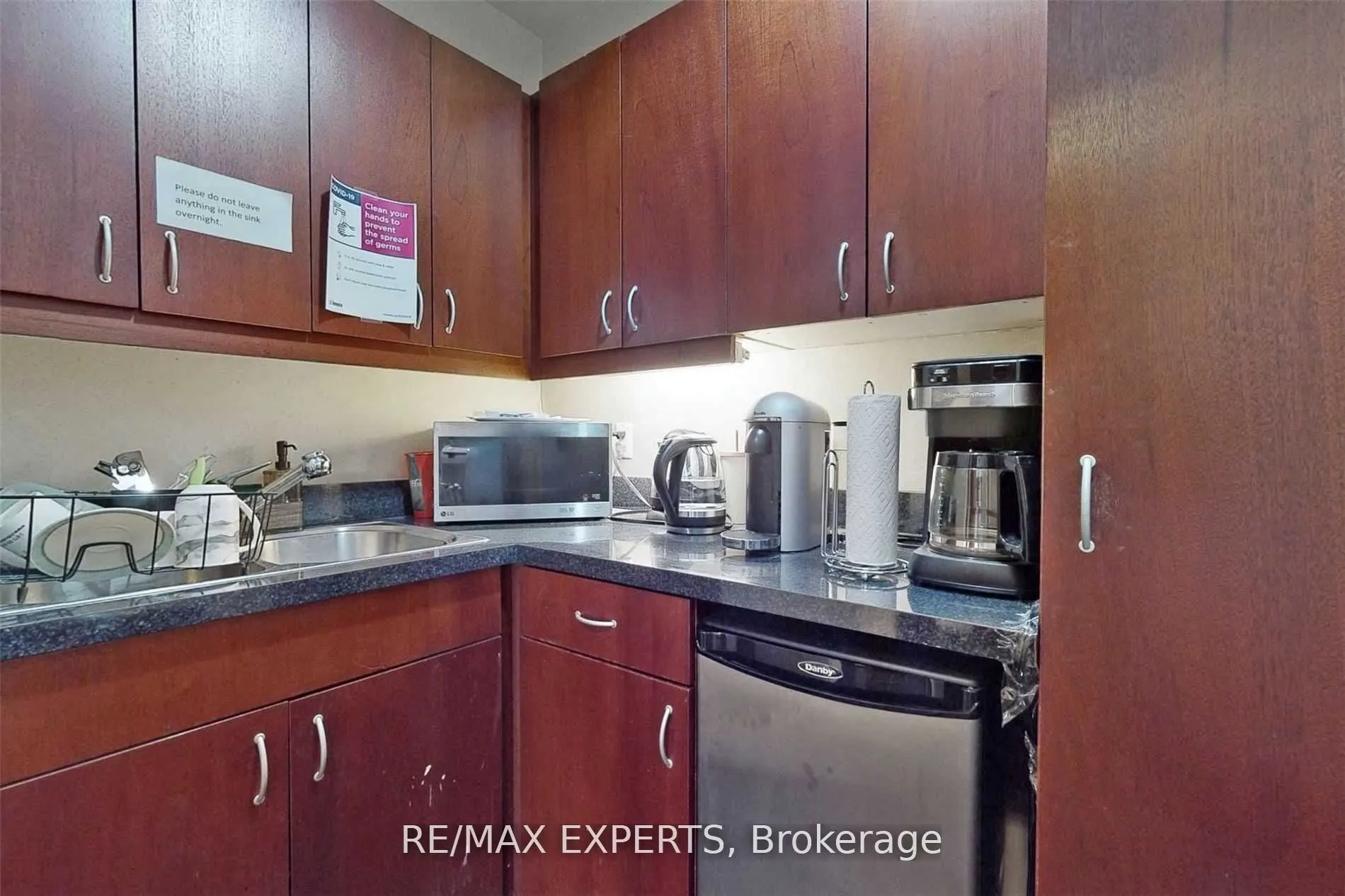 30 Wertheim Court, #18 (2nd Floor)